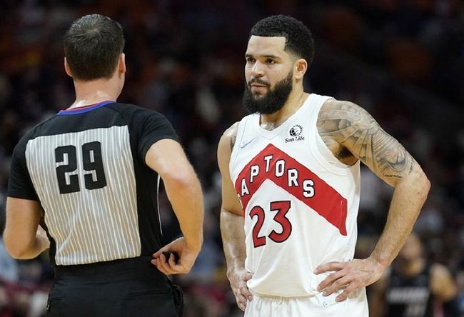 防守失位 防守失位