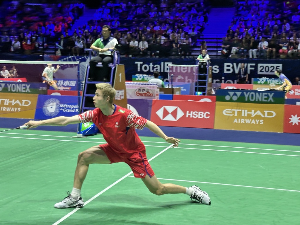 火箭队在过 火箭队在过