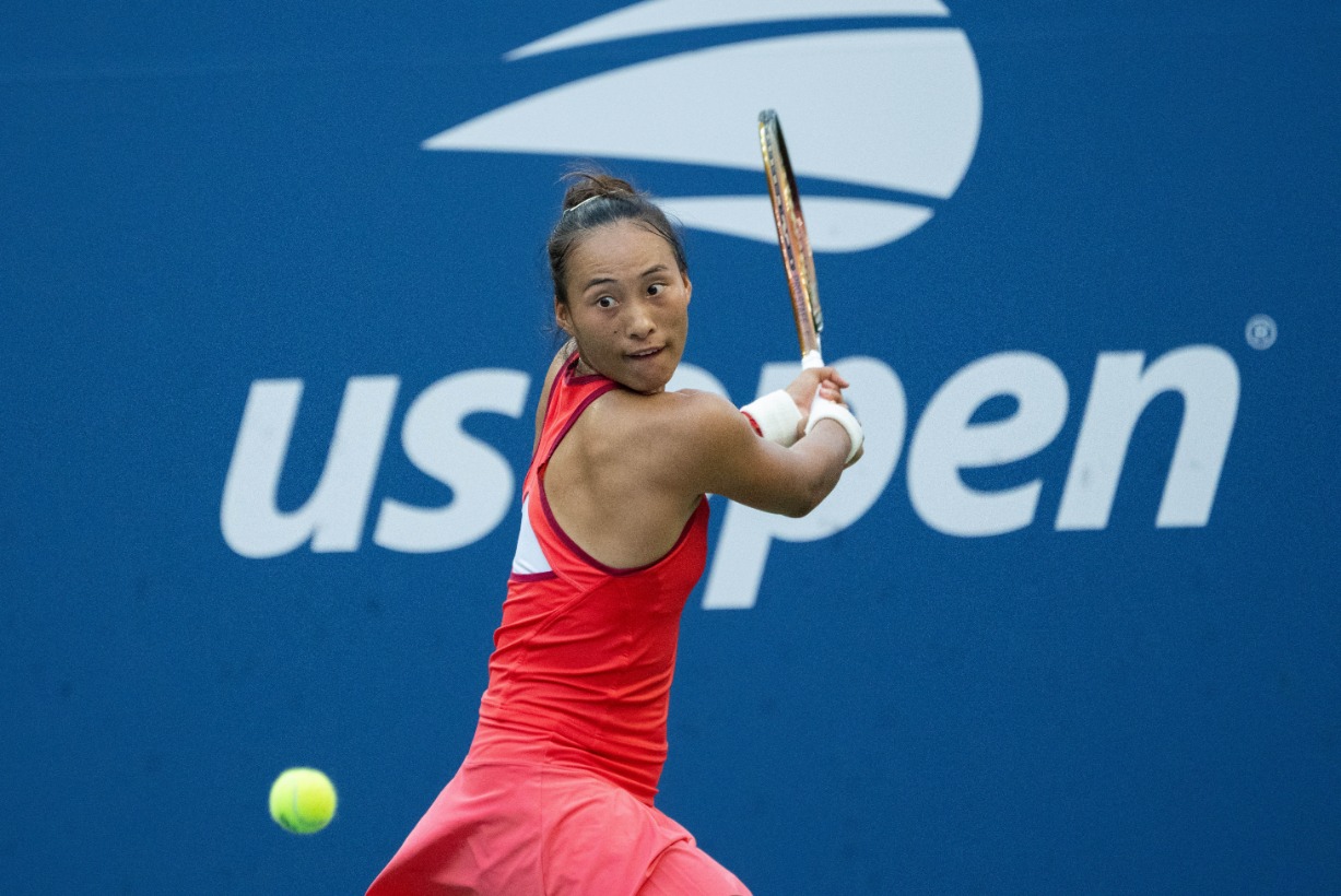 赛场大放异 赛场大放异